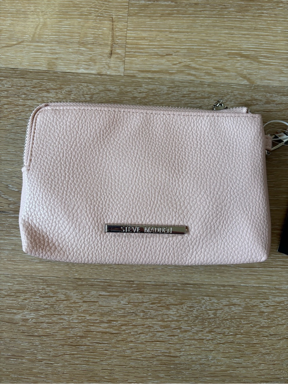 NWT Steve Madden Blush Pink Wristlet Wallet - Picture 2 of 10